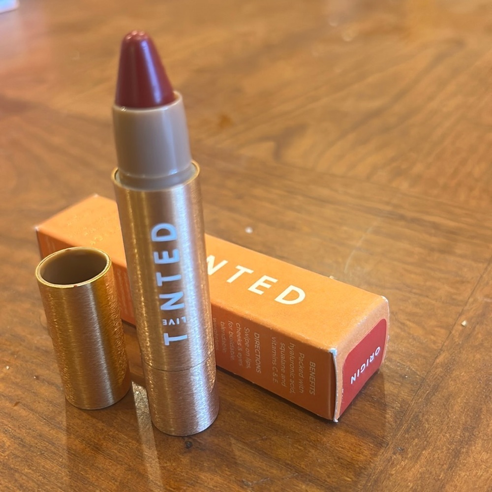 Live Tinted Huestick in Origin. New!